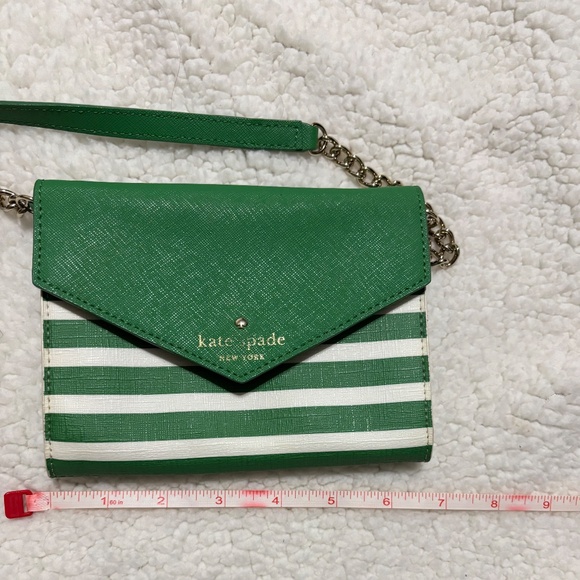 Kate spade kelly green and white crossbody envelope bag - Picture 6 of 6